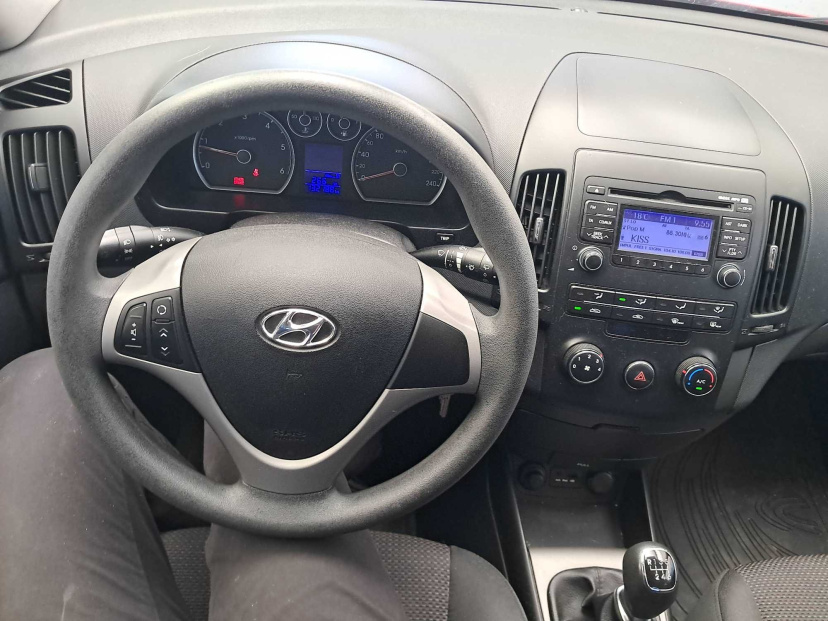 Hyundai i30, 2011