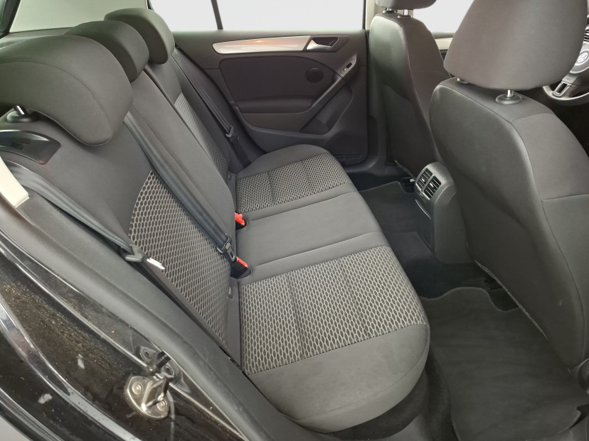 Volkswagen Golf, 2010