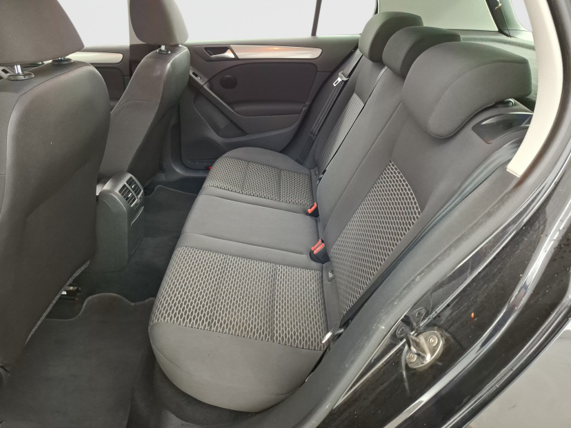 Volkswagen Golf, 2010