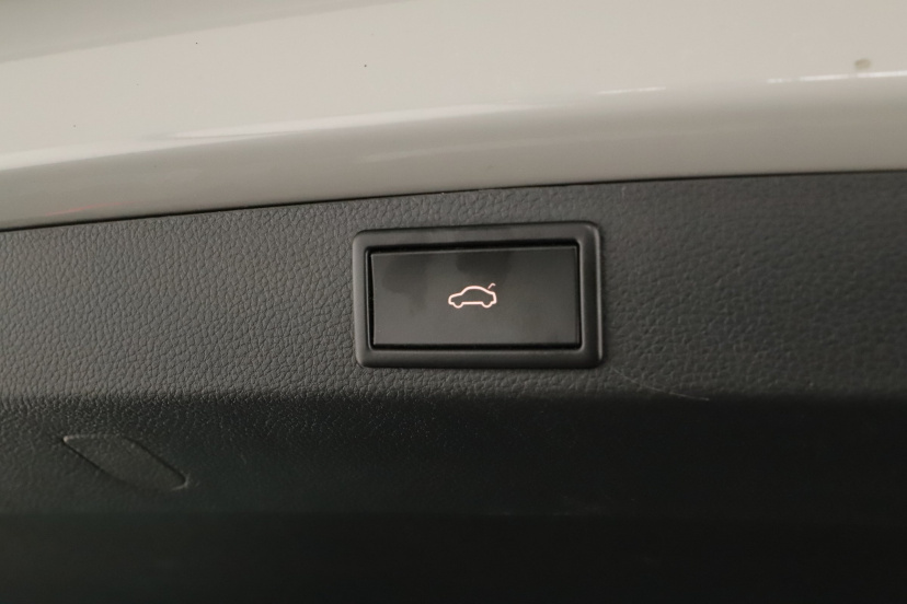 Škoda Karoq, 2018