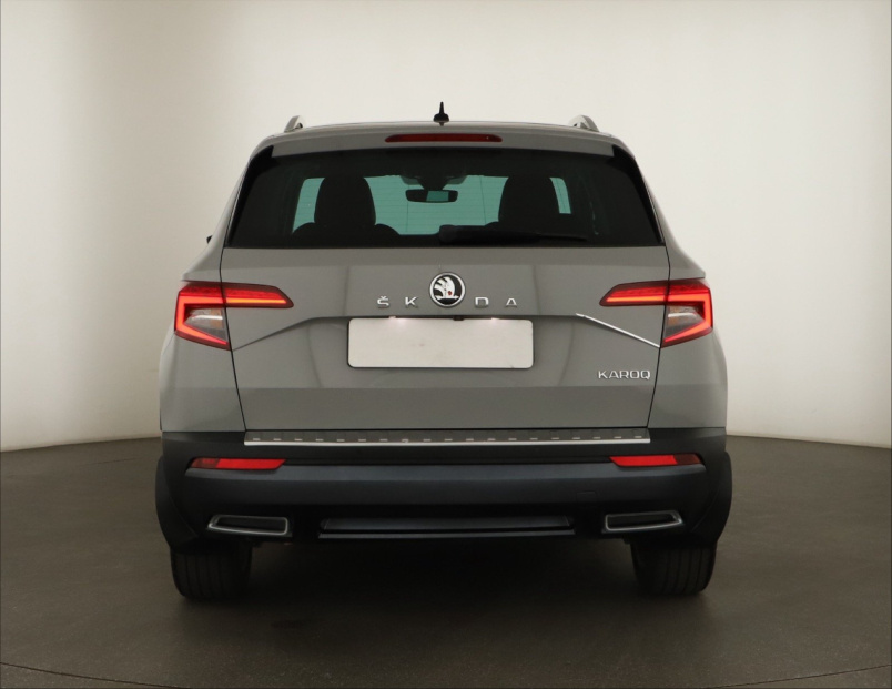 Škoda Karoq, 2018