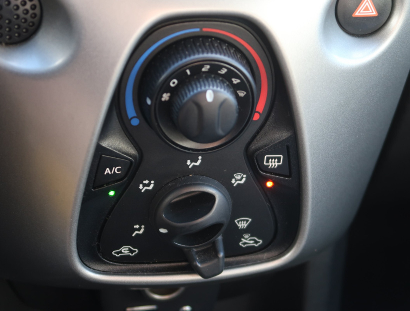 Toyota Aygo, 2015