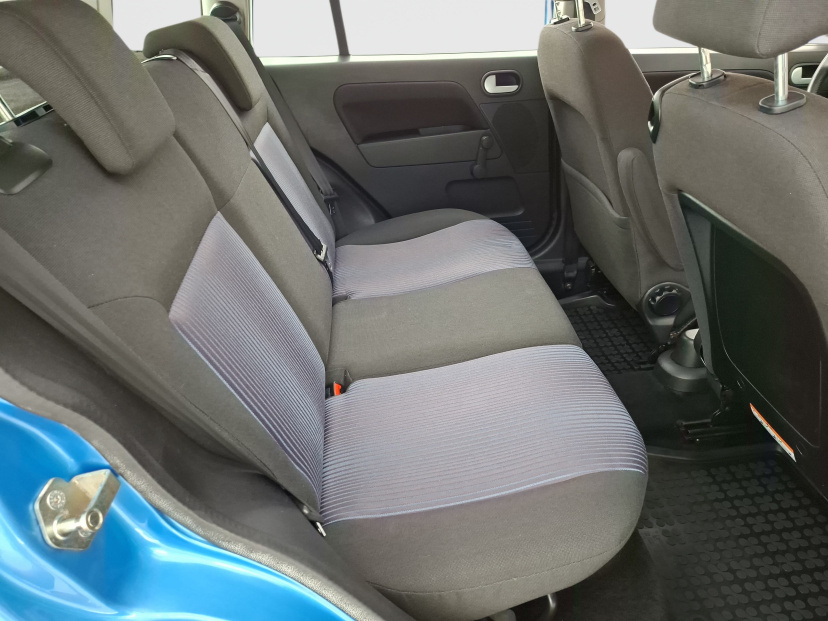 Ford Fusion, 2009