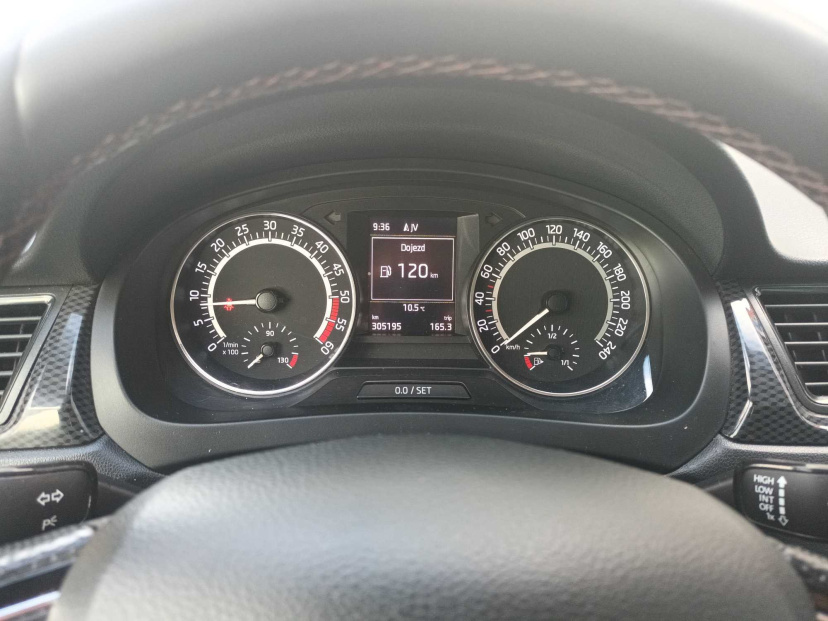 Škoda Rapid Spaceback, 2015