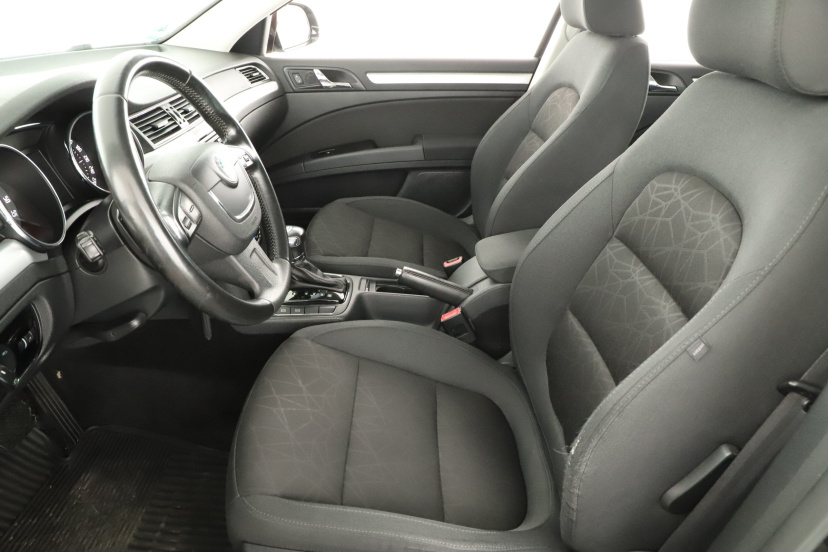 Škoda Superb, 2013