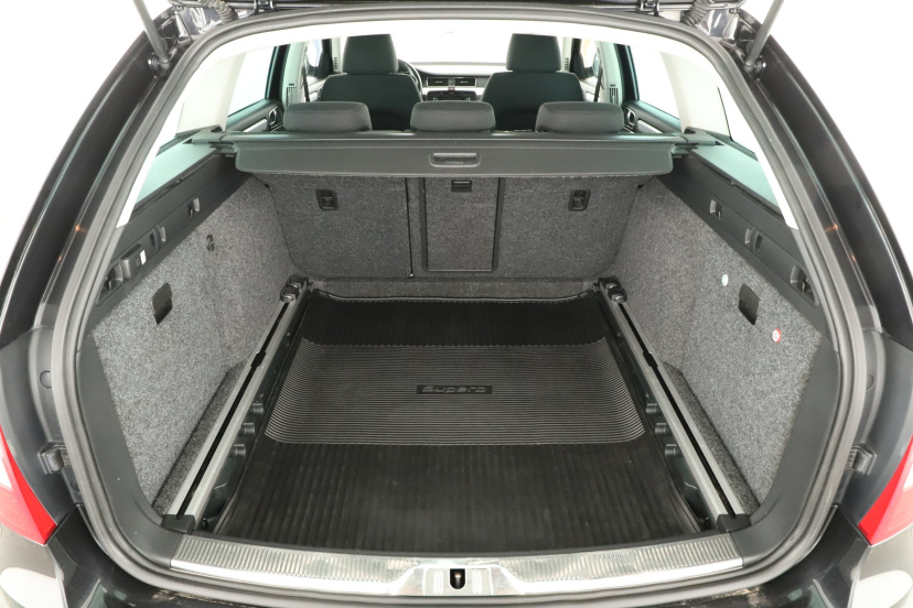 Škoda Superb, 2013