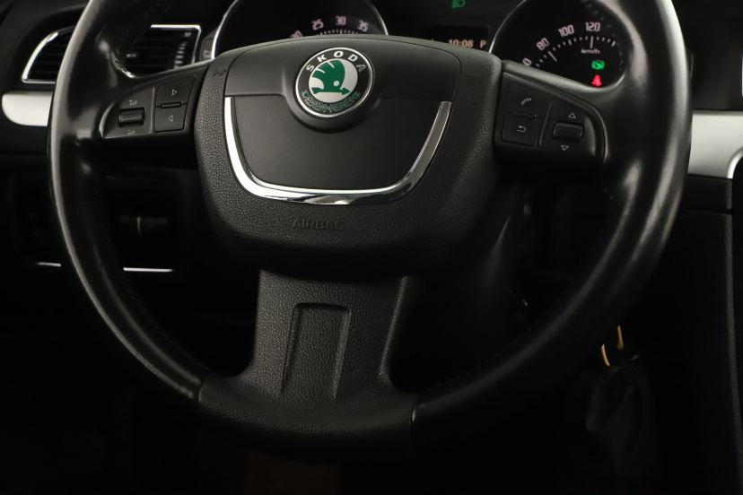Škoda Superb, 2013