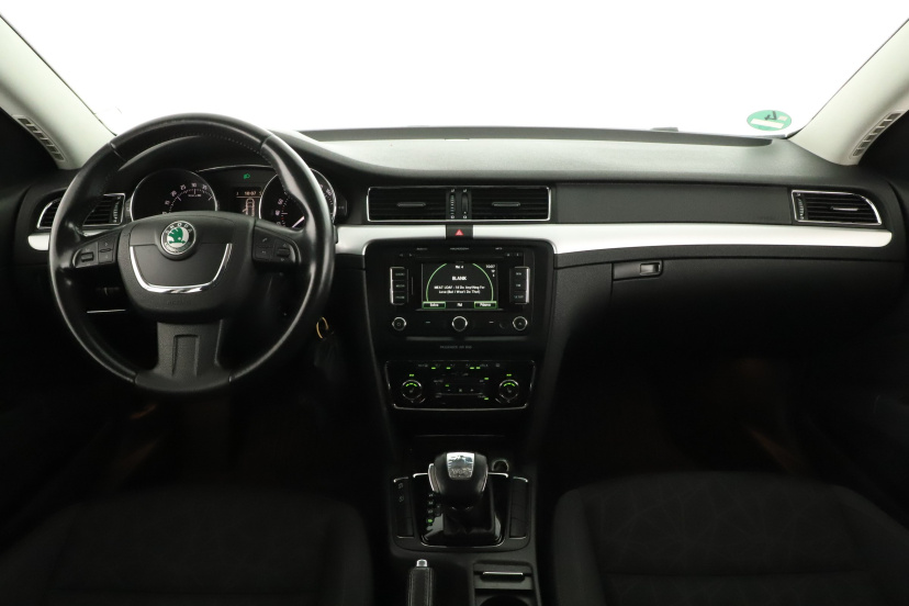 Škoda Superb, 2013