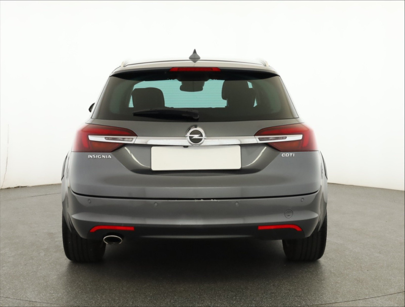 Opel Insignia, 2016