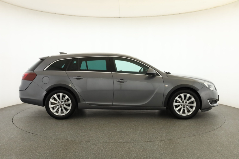 Opel Insignia, 2016