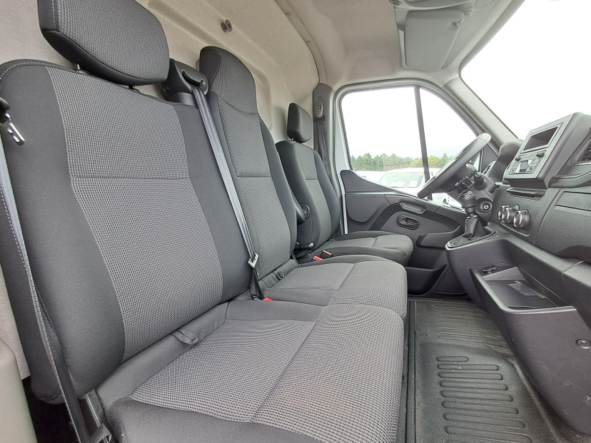Renault Master, 2024