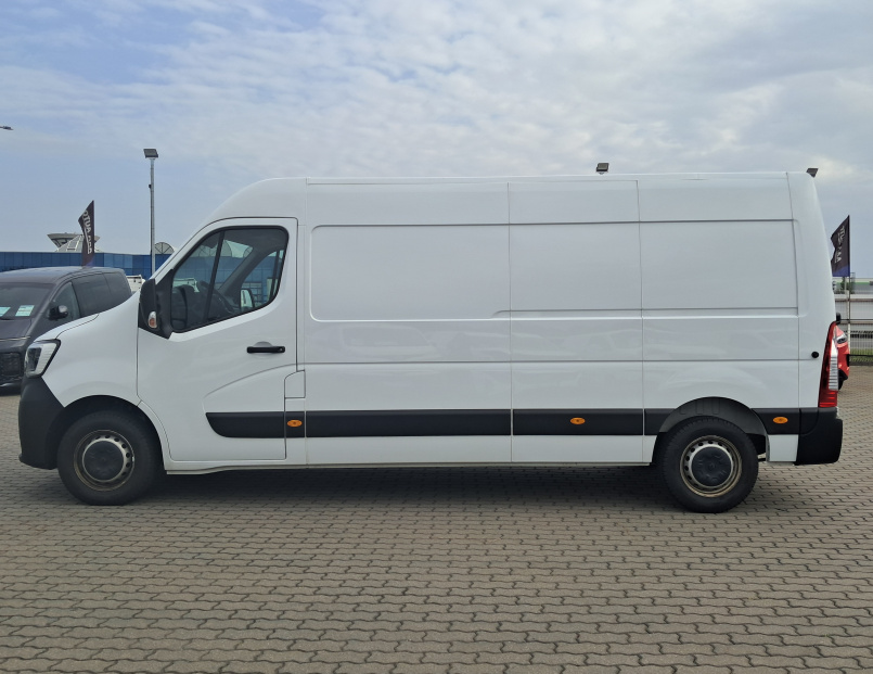 Renault Master, 2024
