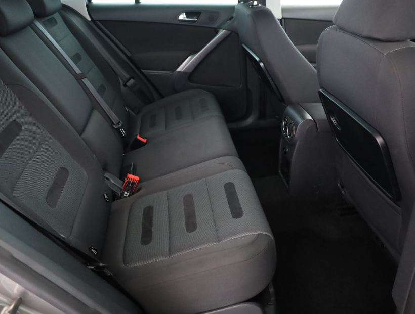 Volkswagen Tiguan, 2009