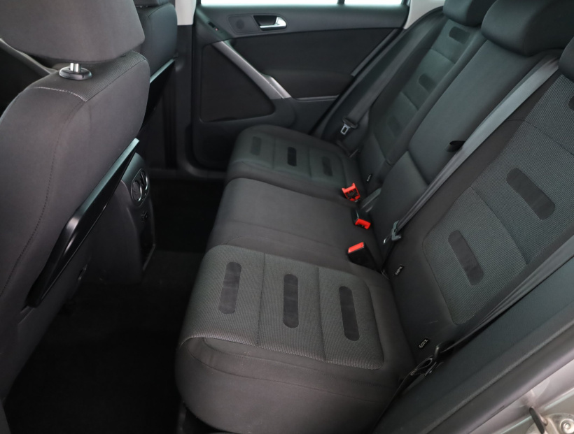 Volkswagen Tiguan, 2009
