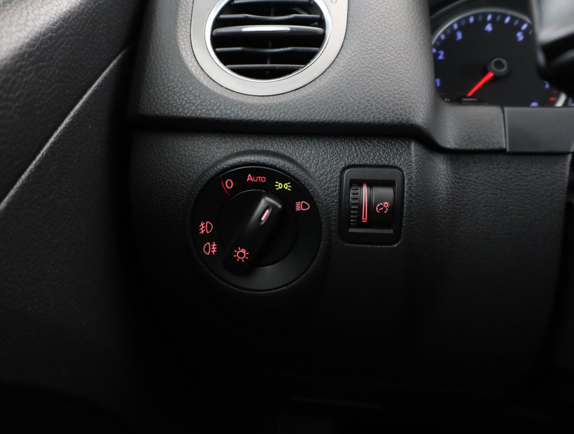 Volkswagen Tiguan, 2009
