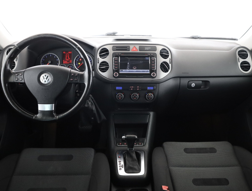 Volkswagen Tiguan, 2009