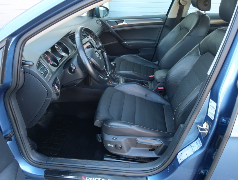 Volkswagen Golf, 2013