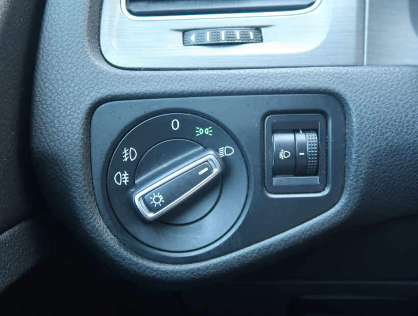Volkswagen Golf, 2013