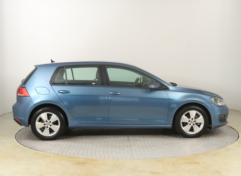 Volkswagen Golf, 2013