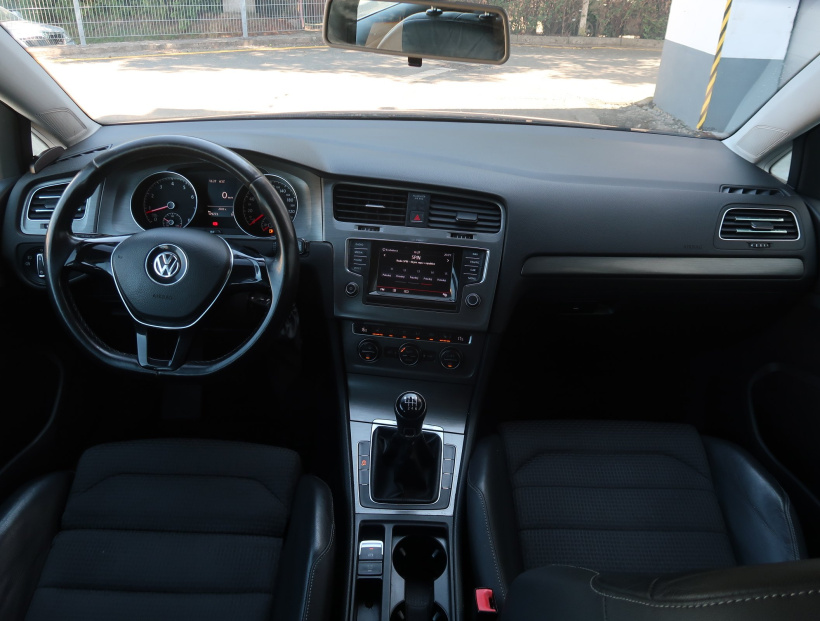 Volkswagen Golf, 2013