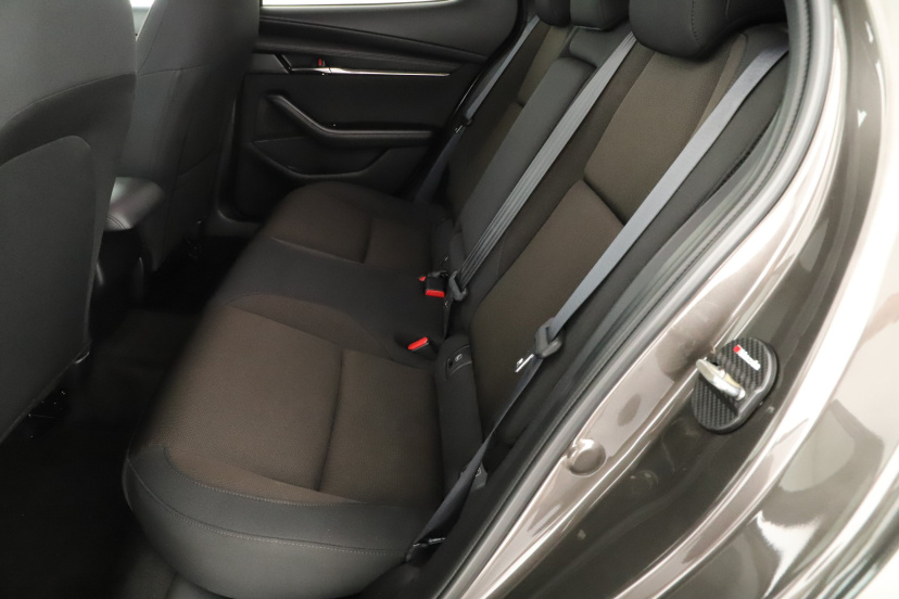 Mazda 3, 2021