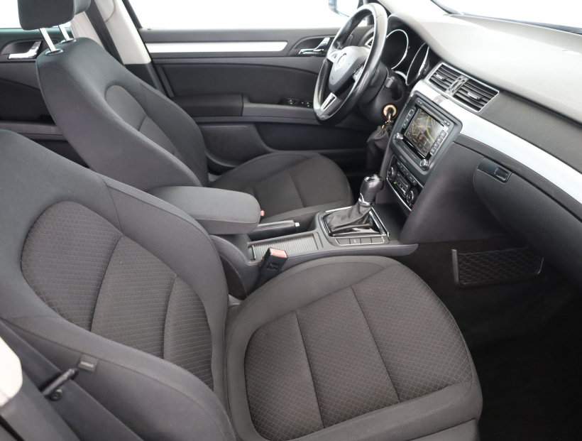 Škoda Superb, 2013