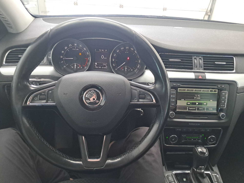Škoda Superb, 2013
