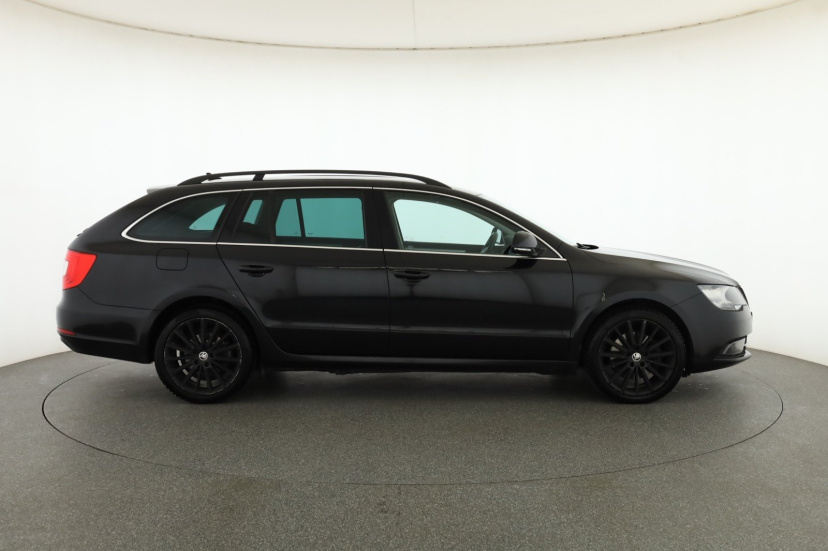 Škoda Superb, 2013
