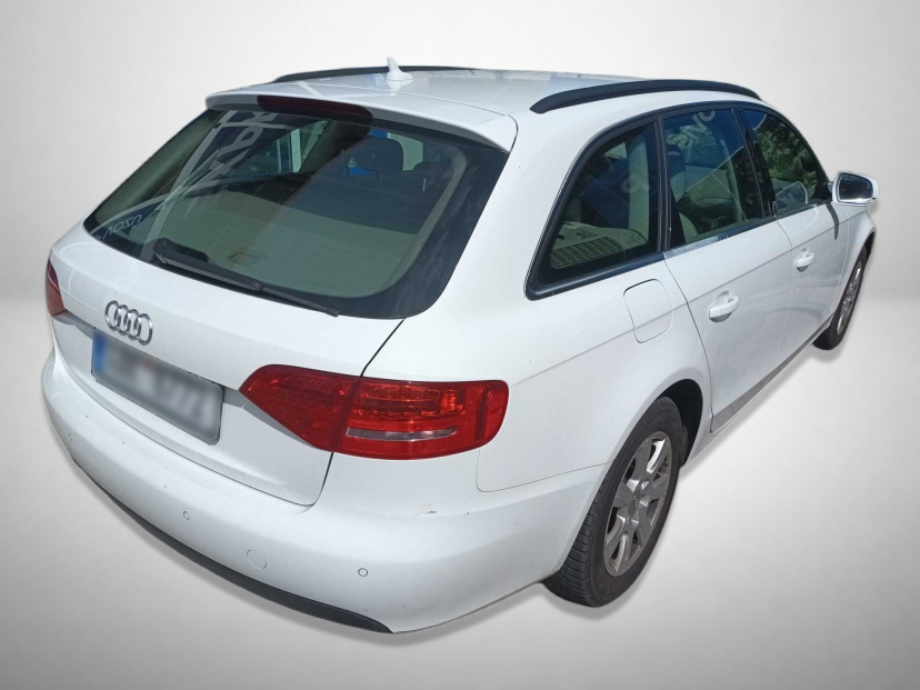 Audi A4, 2011