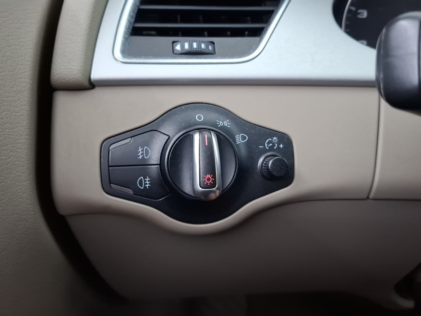 Audi A4, 2011