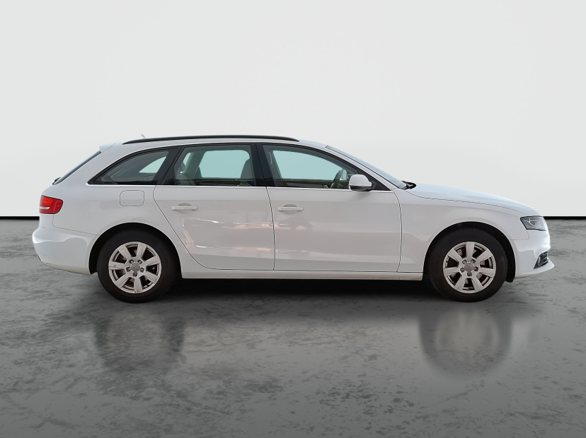 Audi A4, 2011