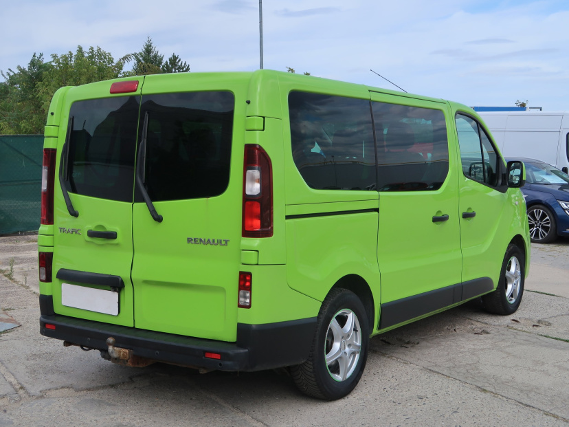 Renault Trafic, 2015