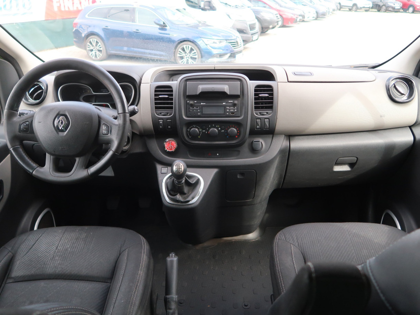 Renault Trafic, 2015