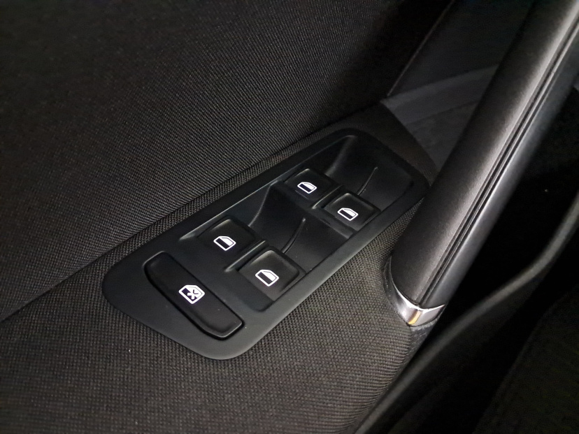 Volkswagen Golf, 2013