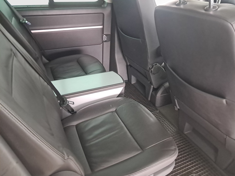 Volkswagen Multivan, 2009