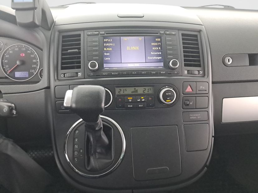 Volkswagen Multivan, 2009