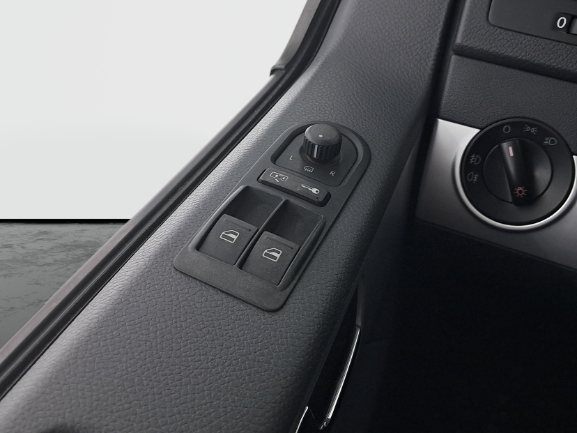 Volkswagen Multivan, 2009
