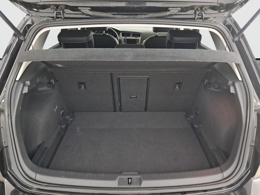 Volkswagen Golf, 2015