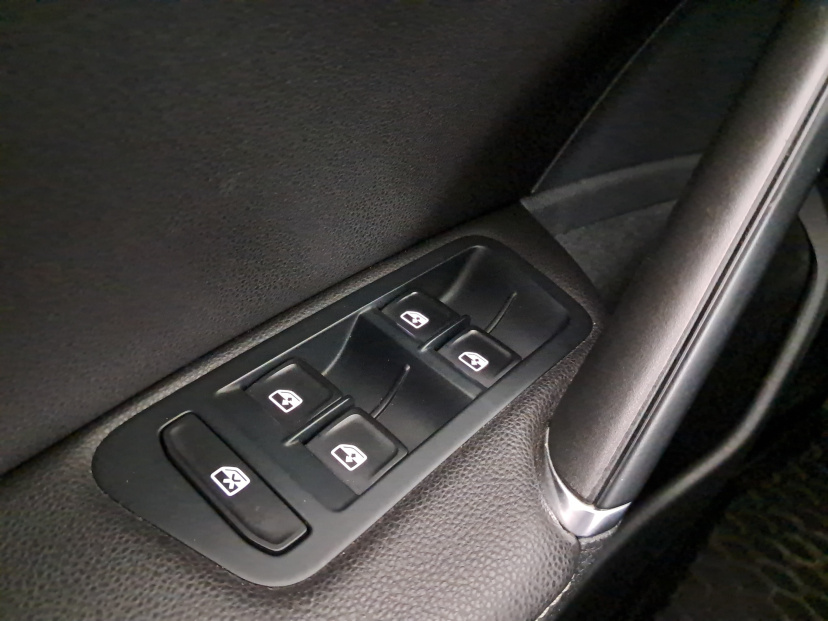 Volkswagen Golf, 2015