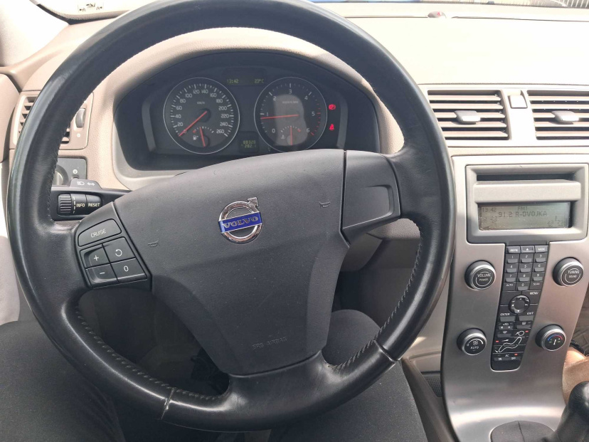 Volvo S40, 2009