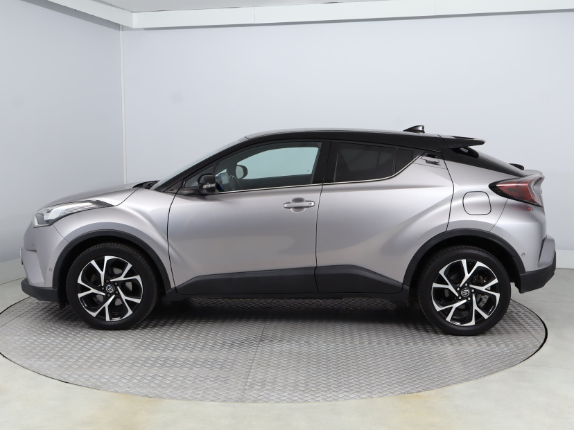 Toyota C-HR, 2017