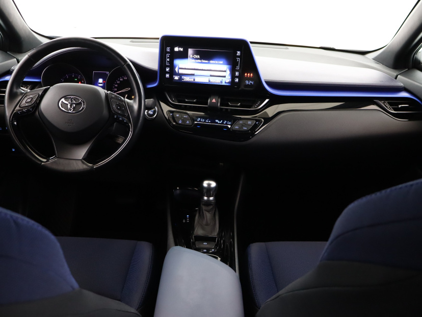 Toyota C-HR, 2017
