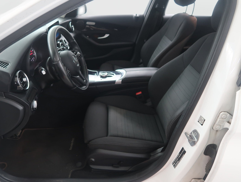 Mercedes-Benz C, 2019