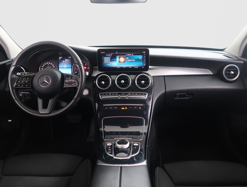 Mercedes-Benz C, 2019