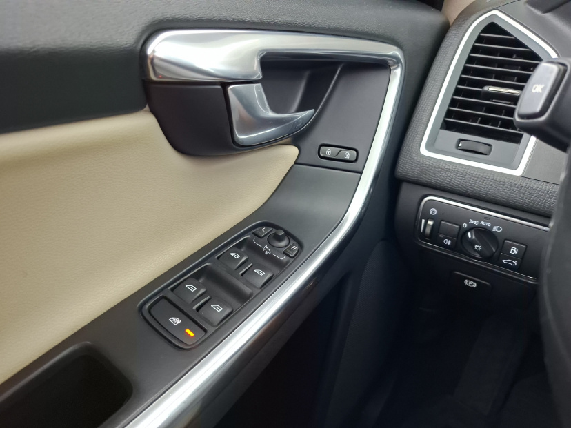 Volvo XC60, 2016