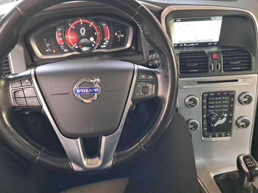 Volvo XC60, 2016