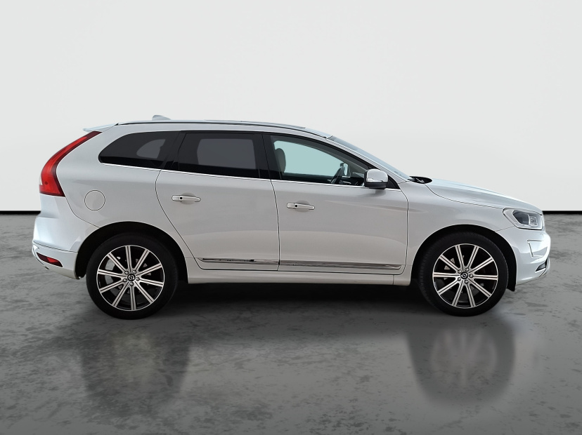 Volvo XC60, 2016