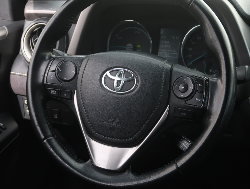 Toyota RAV 4, 2017