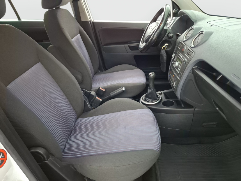 Ford Fusion, 2008