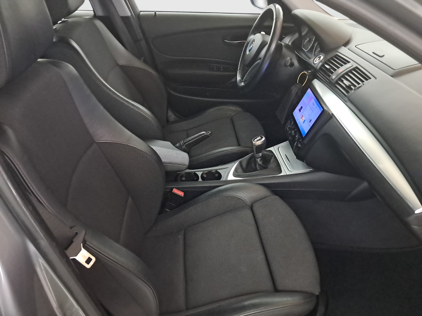 BMW 1, 2011